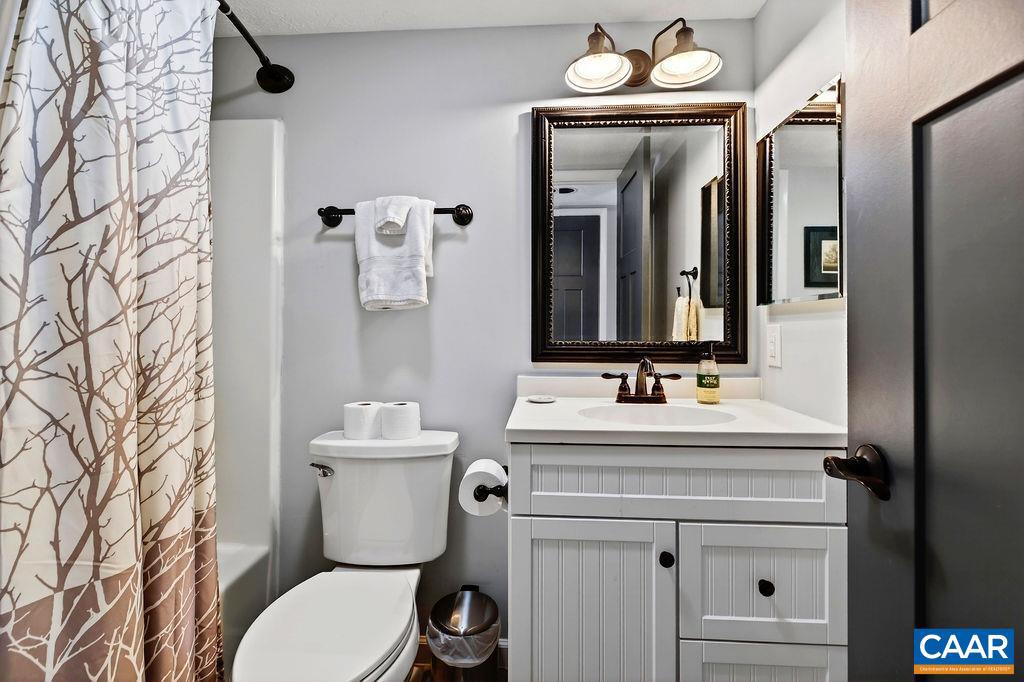 2247 TANNERS RIDGE, WINTERGREEN RESORT, Virginia 22967, 2 Bedrooms Bedrooms, ,2 BathroomsBathrooms,Residential,For sale,2247 TANNERS RIDGE,673621 MLS # 673621 2247 TANNERS RIDGE, WINTERGREEN RESORT, Virginia 22967, 2 Bedrooms Bedrooms, ,2 BathroomsBathrooms,Residential,For sale,2247 TANNERS RIDGE,673621 MLS # 673621