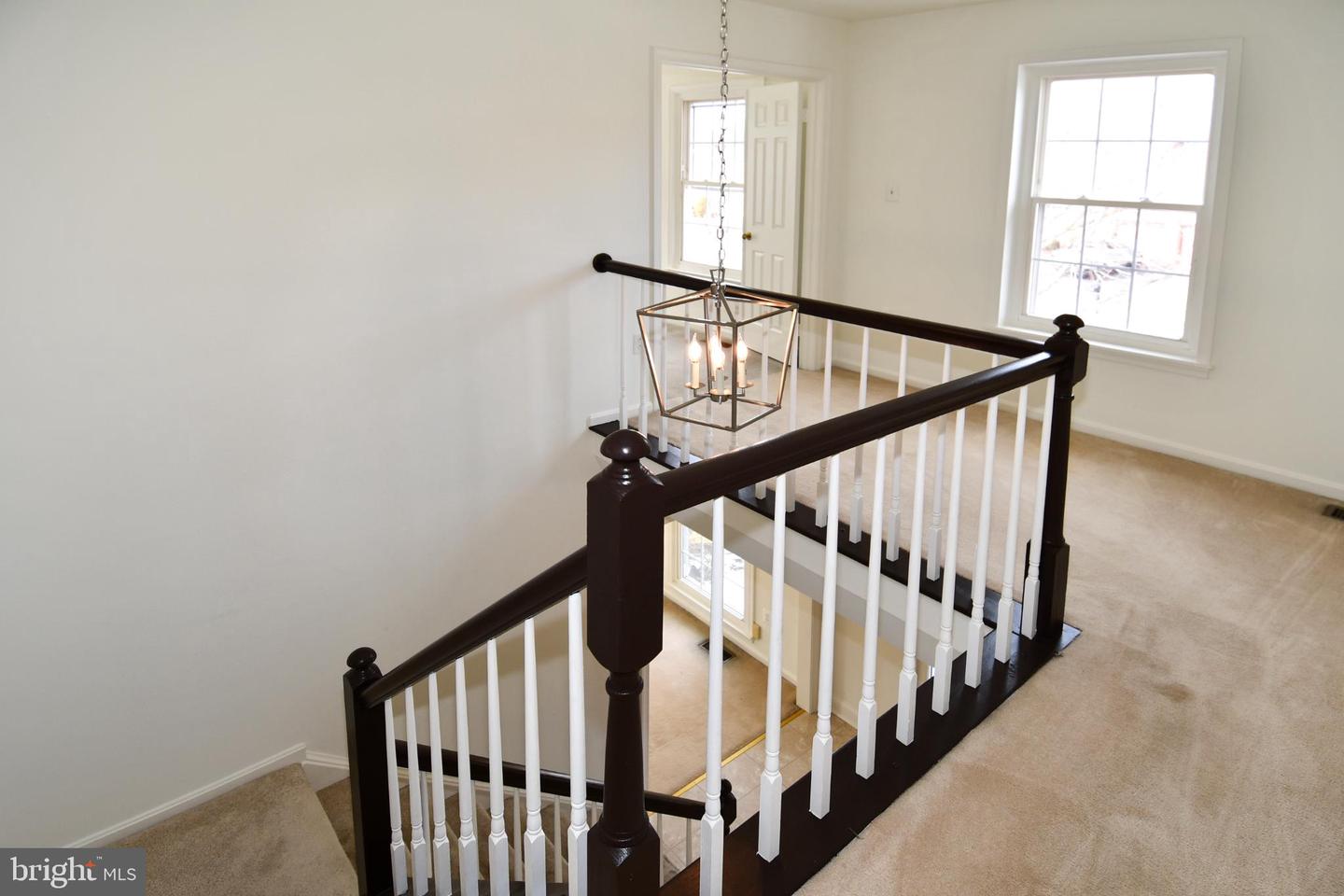 4407 GALESBURY LN, CHANTILLY, Virginia 20151, 5 Bedrooms Bedrooms, 20 Rooms Rooms,3 BathroomsBathrooms,Residential,For sale,4407 GALESBURY LN,VAFX2292588 MLS # VAFX2292588