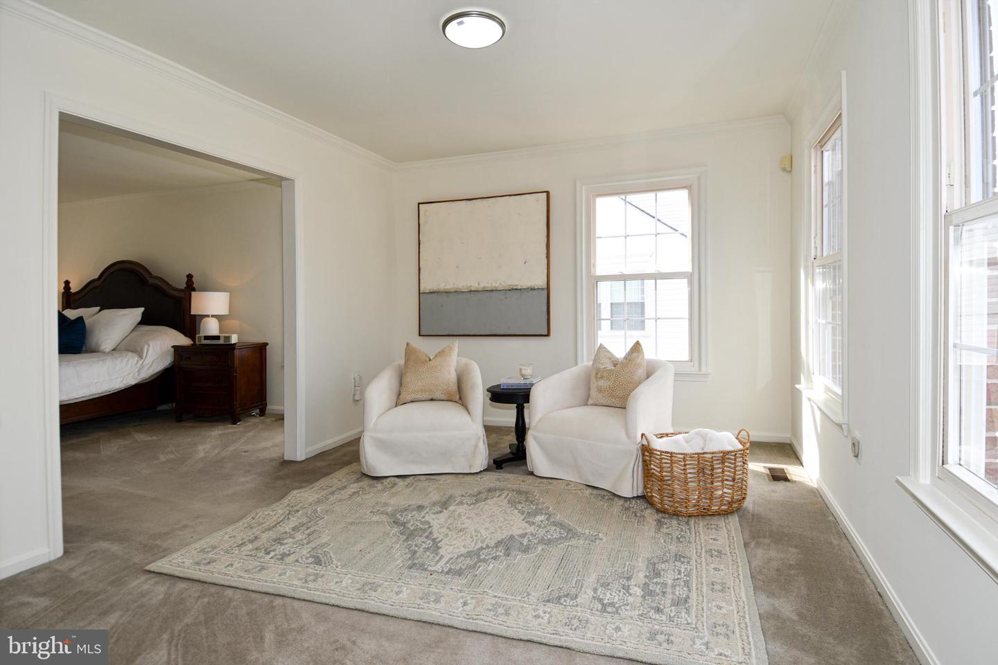 4407 GALESBURY LN, CHANTILLY, Virginia 20151, 5 Bedrooms Bedrooms, 20 Rooms Rooms,3 BathroomsBathrooms,Residential,For sale,4407 GALESBURY LN,VAFX2292588 MLS # VAFX2292588