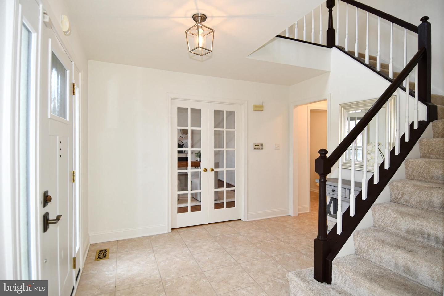 4407 GALESBURY LN, CHANTILLY, Virginia 20151, 5 Bedrooms Bedrooms, 20 Rooms Rooms,3 BathroomsBathrooms,Residential,For sale,4407 GALESBURY LN,VAFX2292588 MLS # VAFX2292588