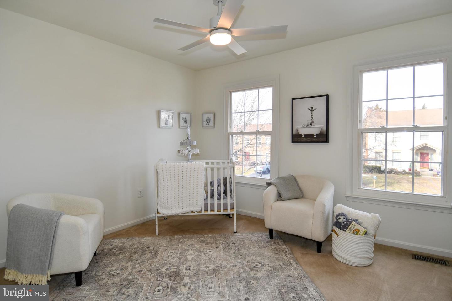 4407 GALESBURY LN, CHANTILLY, Virginia 20151, 5 Bedrooms Bedrooms, 20 Rooms Rooms,3 BathroomsBathrooms,Residential,For sale,4407 GALESBURY LN,VAFX2292588 MLS # VAFX2292588