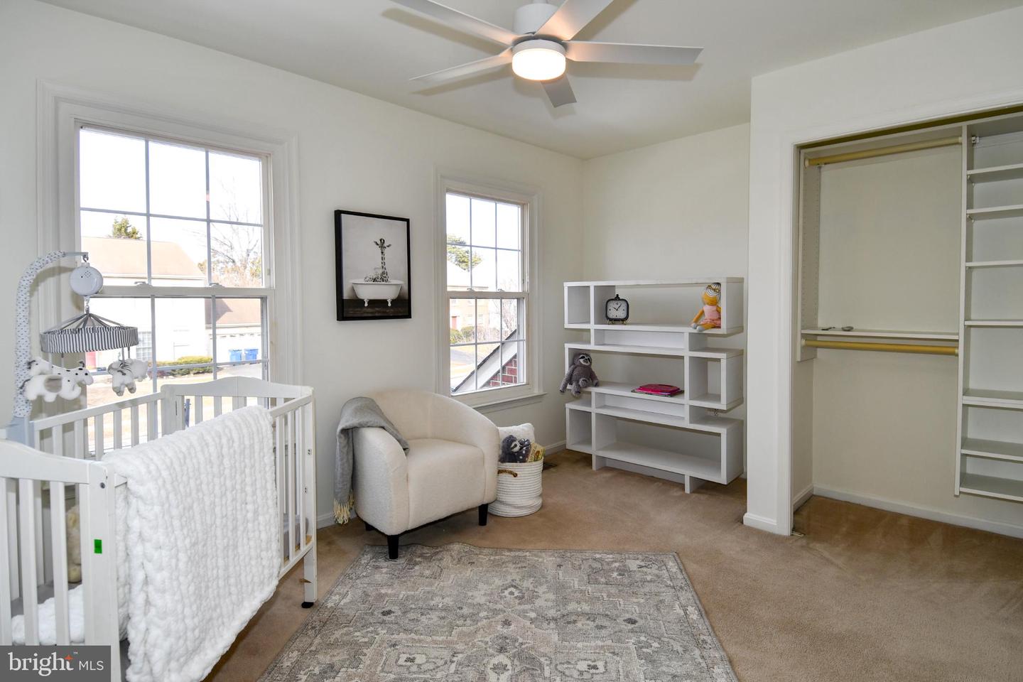 4407 GALESBURY LN, CHANTILLY, Virginia 20151, 5 Bedrooms Bedrooms, 20 Rooms Rooms,3 BathroomsBathrooms,Residential,For sale,4407 GALESBURY LN,VAFX2292588 MLS # VAFX2292588