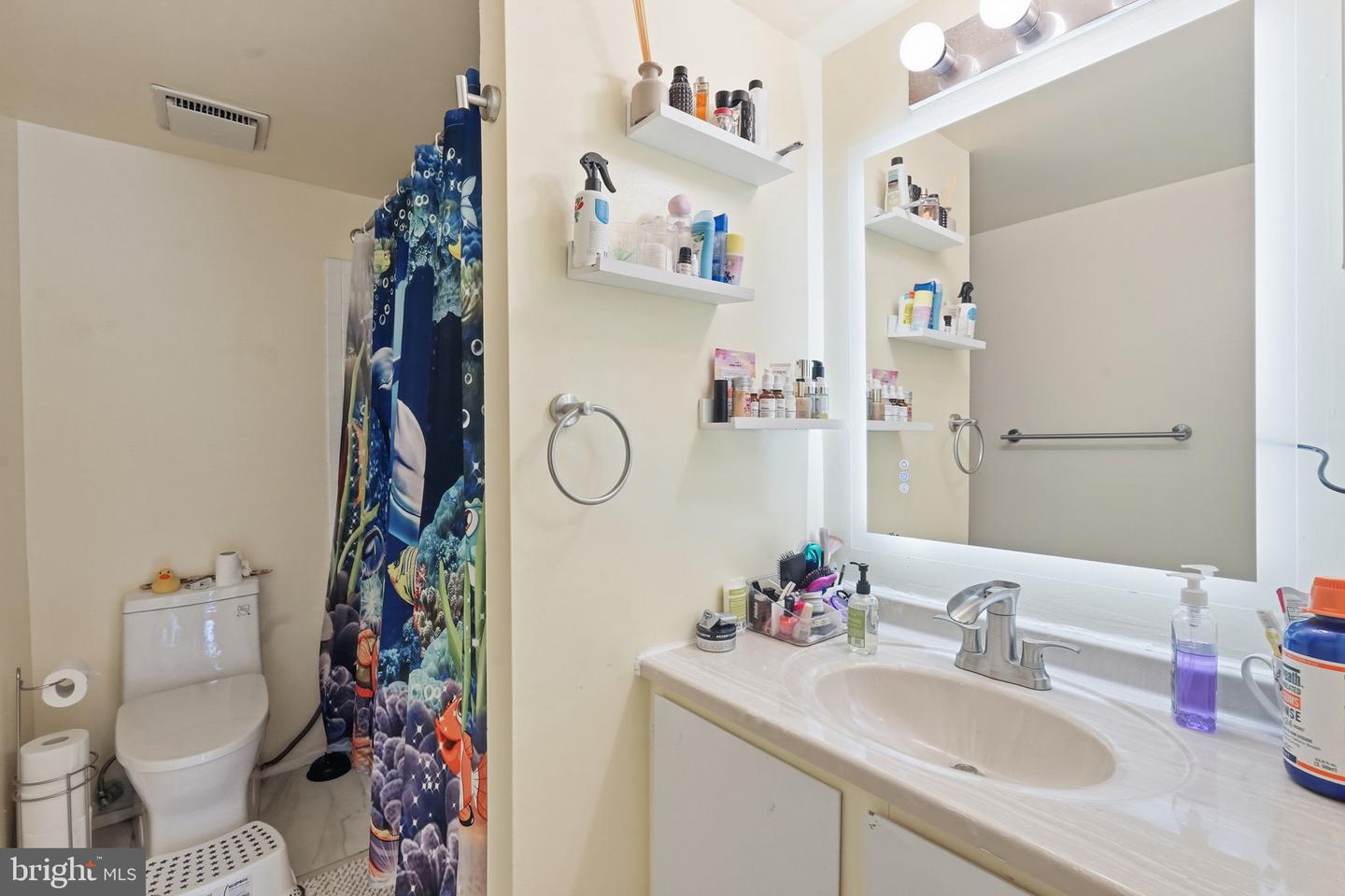 6300 STEVENSON AVE #321, ALEXANDRIA, Virginia 22304, 2 Bedrooms Bedrooms, ,2 BathroomsBathrooms,Residential,For sale,6300 STEVENSON AVE #321,VAAX2054468 MLS # VAAX2054468