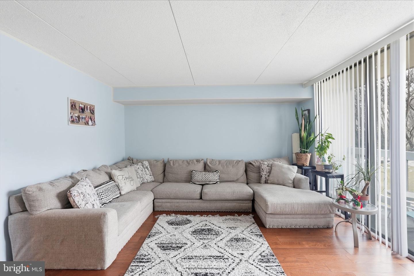 6300 STEVENSON AVE #321, ALEXANDRIA, Virginia 22304, 2 Bedrooms Bedrooms, ,2 BathroomsBathrooms,Residential,For sale,6300 STEVENSON AVE #321,VAAX2054468 MLS # VAAX2054468