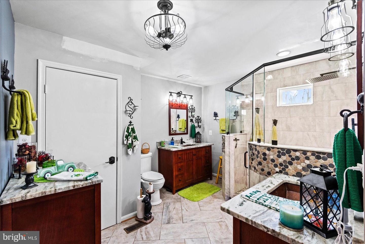 14222 REVA RD, REVA, Virginia 22735, 2 Bedrooms Bedrooms, 6 Rooms Rooms,1 BathroomBathrooms,Residential,For sale,14222 REVA RD,VACU2012764 MLS # VACU2012764