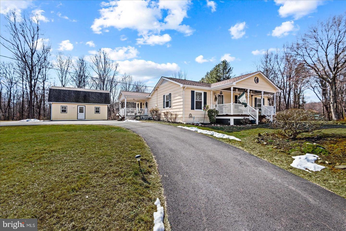 14222 REVA RD, REVA, Virginia 22735, 2 Bedrooms Bedrooms, 6 Rooms Rooms,1 BathroomBathrooms,Residential,For sale,14222 REVA RD,VACU2012764 MLS # VACU2012764