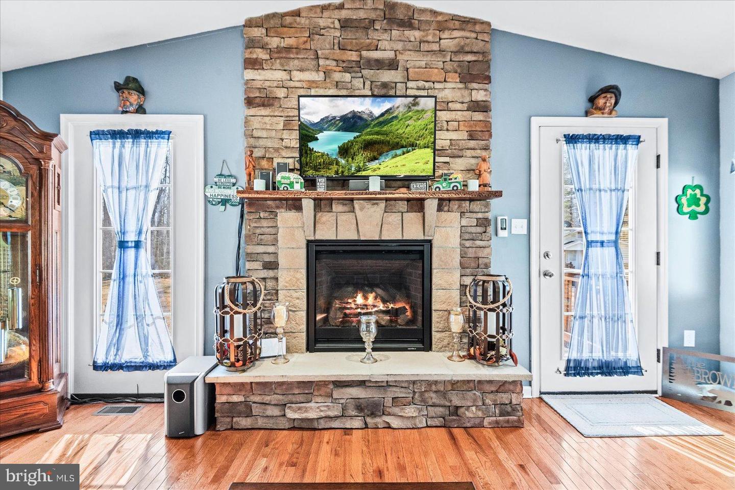 14222 REVA RD, REVA, Virginia 22735, 2 Bedrooms Bedrooms, 6 Rooms Rooms,1 BathroomBathrooms,Residential,For sale,14222 REVA RD,VACU2012764 MLS # VACU2012764