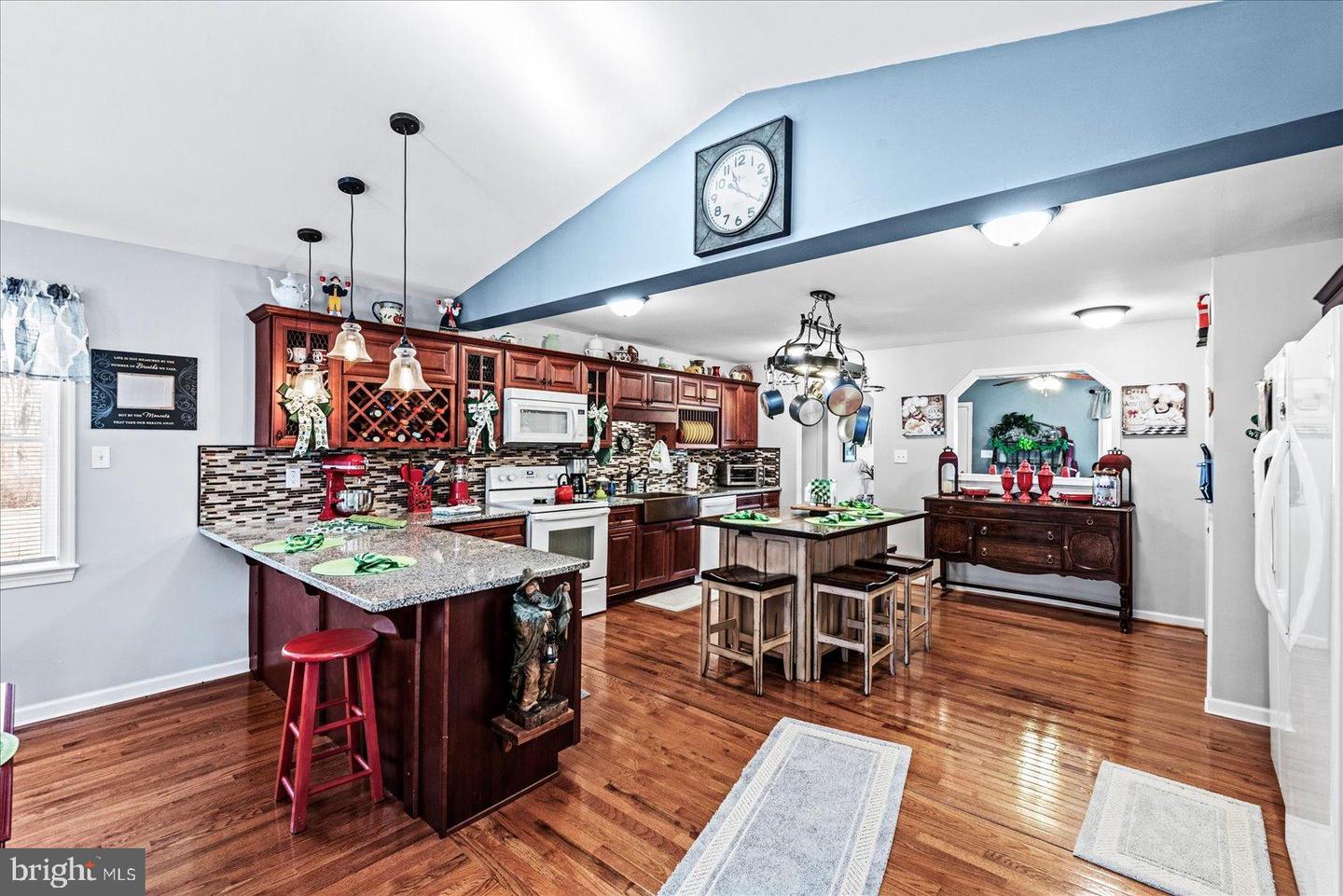 14222 REVA RD, REVA, Virginia 22735, 2 Bedrooms Bedrooms, 6 Rooms Rooms,1 BathroomBathrooms,Residential,For sale,14222 REVA RD,VACU2012764 MLS # VACU2012764