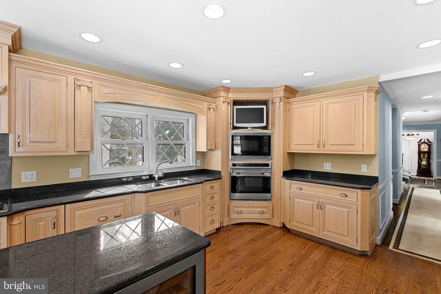 714 SENECA RD, GREAT FALLS, Virginia 22066, 5 Bedrooms Bedrooms, ,3 BathroomsBathrooms,Residential,For sale,714 SENECA RD,VAFX2292614 MLS # VAFX2292614