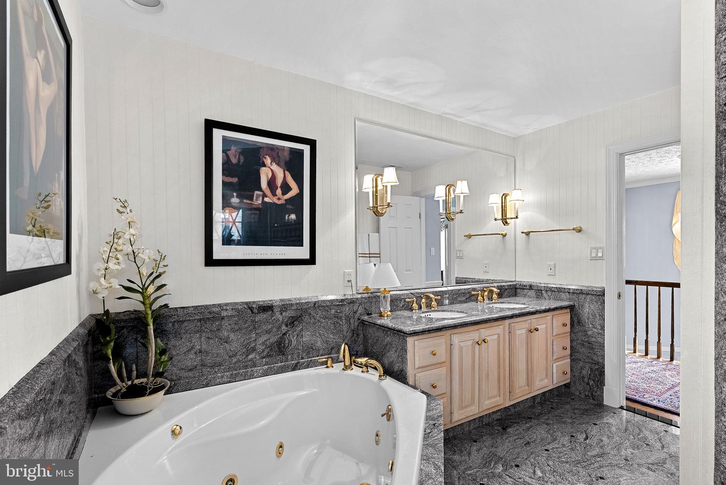 714 SENECA RD, GREAT FALLS, Virginia 22066, 5 Bedrooms Bedrooms, ,3 BathroomsBathrooms,Residential,For sale,714 SENECA RD,VAFX2292614 MLS # VAFX2292614