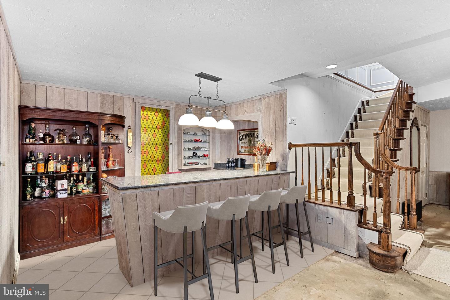 714 SENECA RD, GREAT FALLS, Virginia 22066, 5 Bedrooms Bedrooms, ,3 BathroomsBathrooms,Residential,For sale,714 SENECA RD,VAFX2292614 MLS # VAFX2292614