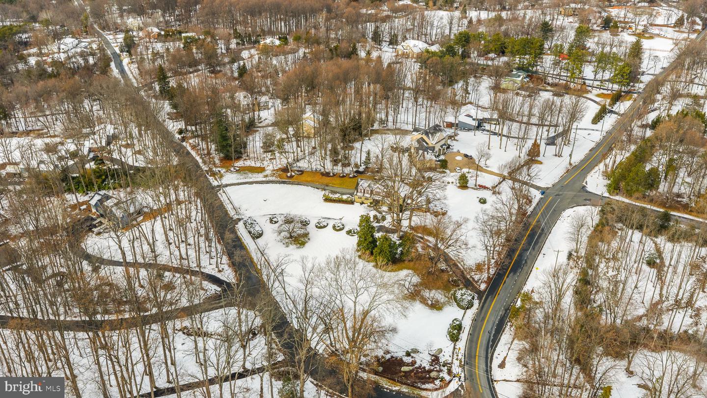 714 SENECA RD, GREAT FALLS, Virginia 22066, 5 Bedrooms Bedrooms, ,3 BathroomsBathrooms,Residential,For sale,714 SENECA RD,VAFX2292614 MLS # VAFX2292614