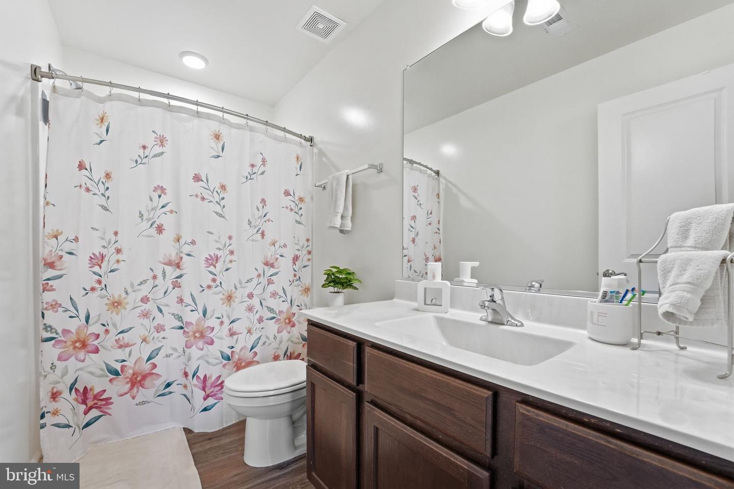 9372 BLACKBIRD LOOP, CULPEPER, Virginia 22701, 4 Bedrooms Bedrooms, ,2 BathroomsBathrooms,Residential,For sale,9372 BLACKBIRD LOOP,VACU2012766 MLS # VACU2012766 9372 BLACKBIRD LOOP, CULPEPER, Virginia 22701, 4 Bedrooms Bedrooms, ,2 BathroomsBathrooms,Residential,For sale,9372 BLACKBIRD LOOP,VACU2012766 MLS # VACU2012766