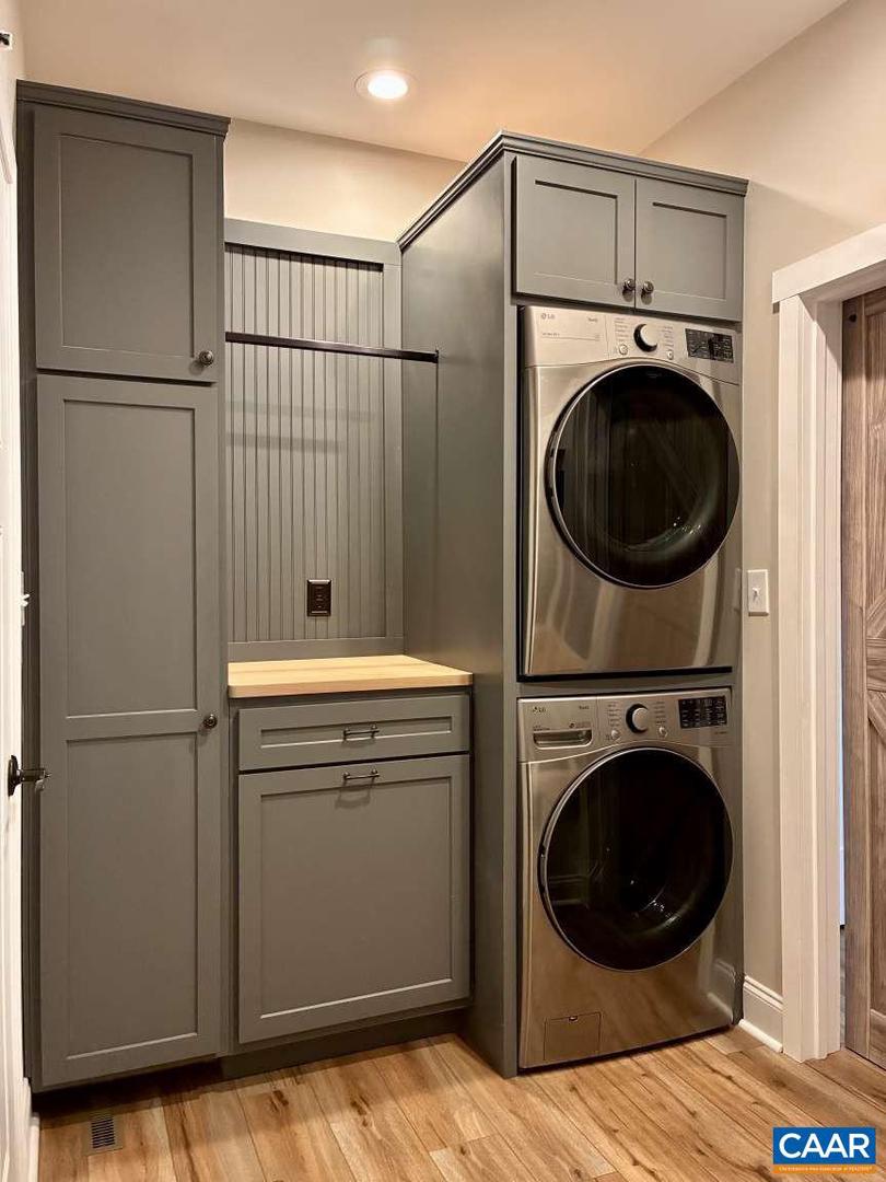 115 HULL HILLS LN, STAUNTON, Virginia 24401, 4 Bedrooms Bedrooms, ,2 BathroomsBathrooms,Residential,For sale,115 HULL HILLS LN,673633 MLS # 673633