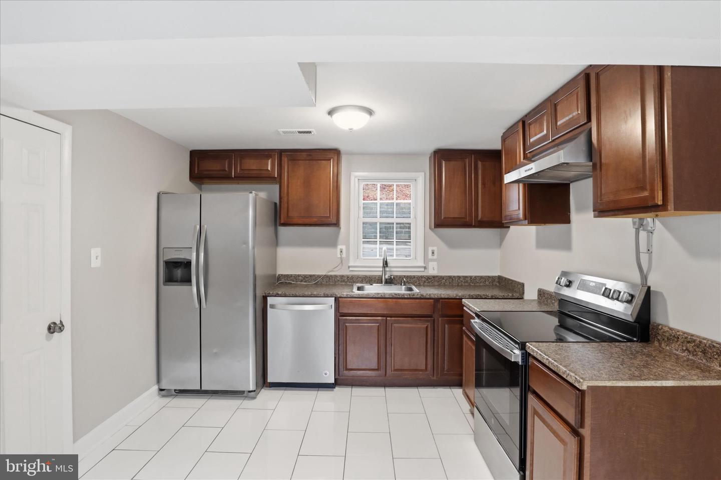 14702 BLAIR CT, WOODBRIDGE, Virginia 22193, 3 Bedrooms Bedrooms, ,2 BathroomsBathrooms,Residential,For sale,14702 BLAIR CT,VAPW2113222 MLS # VAPW2113222