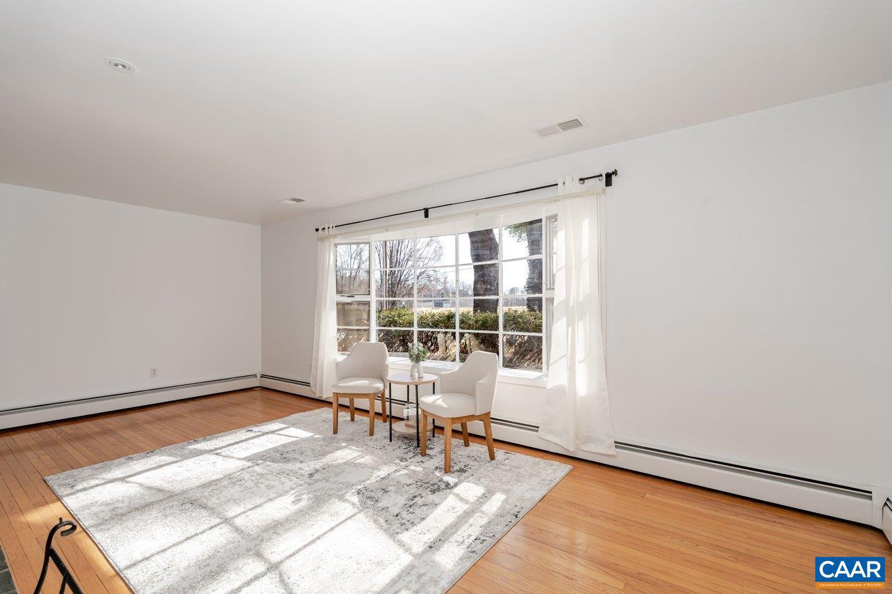 1408 N COALTER ST, STAUNTON, Virginia 24401, 3 Bedrooms Bedrooms, ,2 BathroomsBathrooms,Residential,For sale,1408 N COALTER ST,673634 MLS # 673634 1408 N COALTER ST, STAUNTON, Virginia 24401, 3 Bedrooms Bedrooms, ,2 BathroomsBathrooms,Residential,For sale,1408 N COALTER ST,673634 MLS # 673634