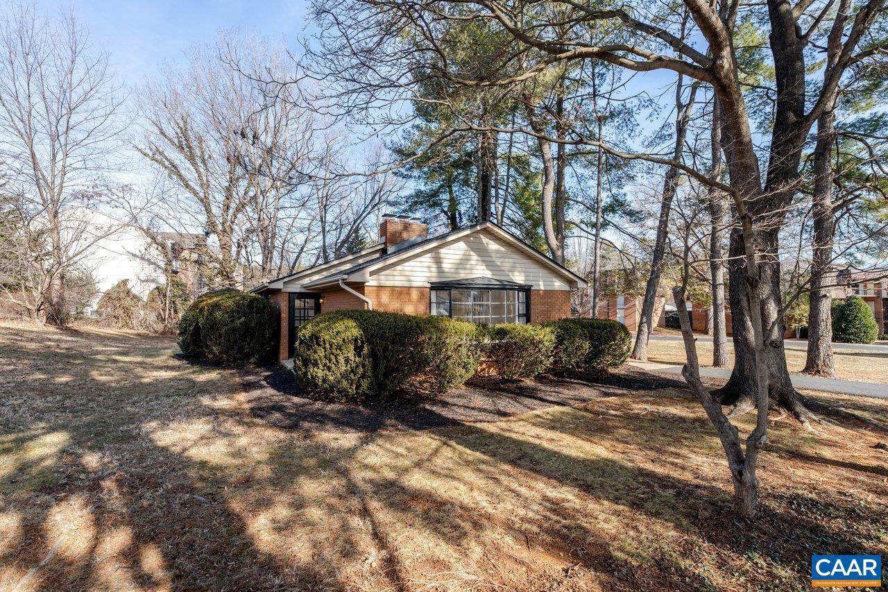 1408 N COALTER ST, STAUNTON, Virginia 24401, 3 Bedrooms Bedrooms, ,2 BathroomsBathrooms,Residential,For sale,1408 N COALTER ST,673634 MLS # 673634 1408 N COALTER ST, STAUNTON, Virginia 24401, 3 Bedrooms Bedrooms, ,2 BathroomsBathrooms,Residential,For sale,1408 N COALTER ST,673634 MLS # 673634