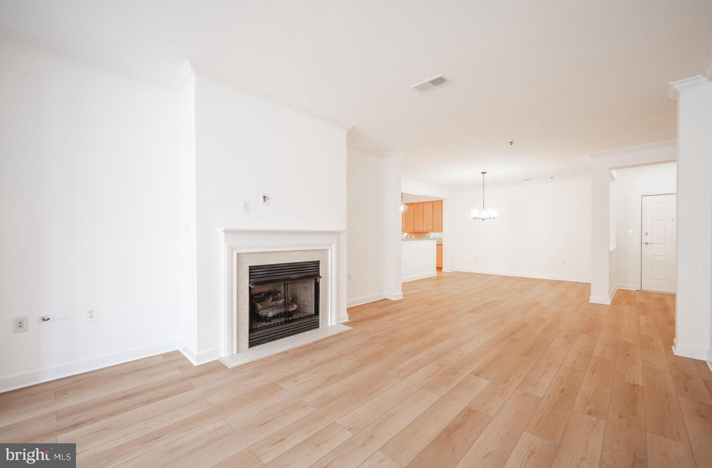 10328 SAGER AVE #217, FAIRFAX, Virginia 22030, 2 Bedrooms Bedrooms, ,2 BathroomsBathrooms,Residential,For sale,10328 SAGER AVE #217,VAFC2007818 MLS # VAFC2007818 10328 SAGER AVE #217, FAIRFAX, Virginia 22030, 2 Bedrooms Bedrooms, ,2 BathroomsBathrooms,Residential,For sale,10328 SAGER AVE #217,VAFC2007818 MLS # VAFC2007818