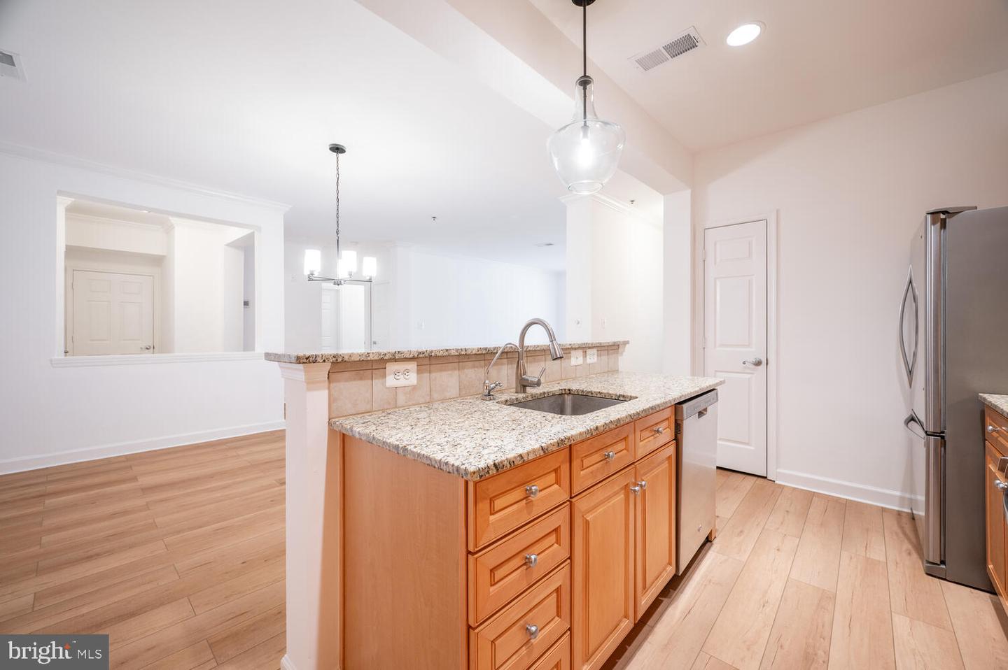 10328 SAGER AVE #217, FAIRFAX, Virginia 22030, 2 Bedrooms Bedrooms, ,2 BathroomsBathrooms,Residential,For sale,10328 SAGER AVE #217,VAFC2007818 MLS # VAFC2007818 10328 SAGER AVE #217, FAIRFAX, Virginia 22030, 2 Bedrooms Bedrooms, ,2 BathroomsBathrooms,Residential,For sale,10328 SAGER AVE #217,VAFC2007818 MLS # VAFC2007818