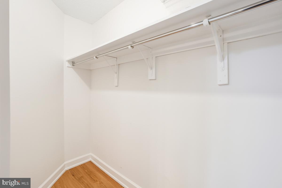 5904 MOUNT EAGLE DR #601, ALEXANDRIA, Virginia 22303, 2 Bedrooms Bedrooms, 8 Rooms Rooms,2 BathroomsBathrooms,Residential,For sale,5904 MOUNT EAGLE DR #601,VAFX2292650 MLS # VAFX2292650 5904 MOUNT EAGLE DR #601, ALEXANDRIA, Virginia 22303, 2 Bedrooms Bedrooms, 8 Rooms Rooms,2 BathroomsBathrooms,Residential,For sale,5904 MOUNT EAGLE DR #601,VAFX2292650 MLS # VAFX2292650