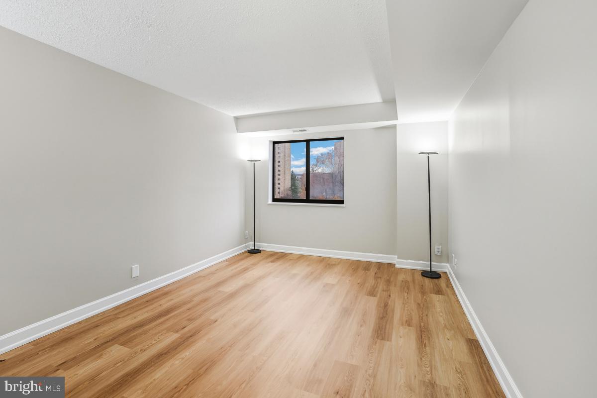 5904 MOUNT EAGLE DR #601, ALEXANDRIA, Virginia 22303, 2 Bedrooms Bedrooms, 8 Rooms Rooms,2 BathroomsBathrooms,Residential,For sale,5904 MOUNT EAGLE DR #601,VAFX2292650 MLS # VAFX2292650 5904 MOUNT EAGLE DR #601, ALEXANDRIA, Virginia 22303, 2 Bedrooms Bedrooms, 8 Rooms Rooms,2 BathroomsBathrooms,Residential,For sale,5904 MOUNT EAGLE DR #601,VAFX2292650 MLS # VAFX2292650