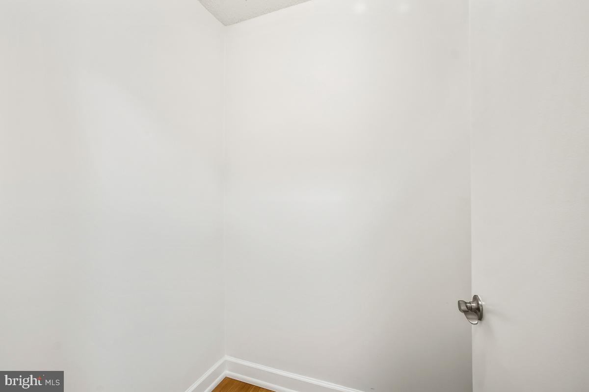 5904 MOUNT EAGLE DR #601, ALEXANDRIA, Virginia 22303, 2 Bedrooms Bedrooms, 8 Rooms Rooms,2 BathroomsBathrooms,Residential,For sale,5904 MOUNT EAGLE DR #601,VAFX2292650 MLS # VAFX2292650 5904 MOUNT EAGLE DR #601, ALEXANDRIA, Virginia 22303, 2 Bedrooms Bedrooms, 8 Rooms Rooms,2 BathroomsBathrooms,Residential,For sale,5904 MOUNT EAGLE DR #601,VAFX2292650 MLS # VAFX2292650