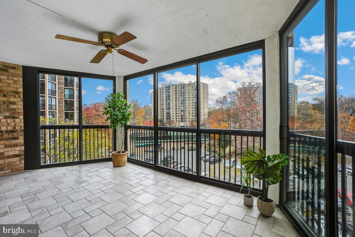 5904 MOUNT EAGLE DR #601, ALEXANDRIA, Virginia 22303, 2 Bedrooms Bedrooms, 8 Rooms Rooms,2 BathroomsBathrooms,Residential,For sale,5904 MOUNT EAGLE DR #601,VAFX2292650 MLS # VAFX2292650 5904 MOUNT EAGLE DR #601, ALEXANDRIA, Virginia 22303, 2 Bedrooms Bedrooms, 8 Rooms Rooms,2 BathroomsBathrooms,Residential,For sale,5904 MOUNT EAGLE DR #601,VAFX2292650 MLS # VAFX2292650