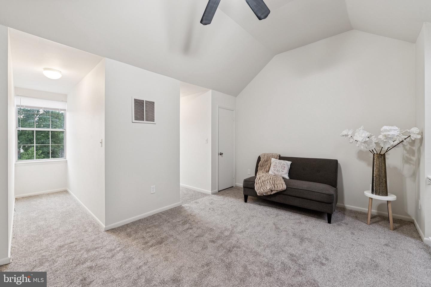 3664 MASTHEAD TRL, TRIANGLE, Virginia 22172, 3 Bedrooms Bedrooms, ,1 BathroomBathrooms,Residential,For sale,3664 MASTHEAD TRL,VAPW2113130 MLS # VAPW2113130