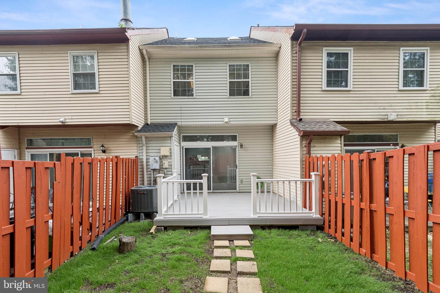 3664 MASTHEAD TRL, TRIANGLE, Virginia 22172, 3 Bedrooms Bedrooms, ,1 BathroomBathrooms,Residential,For sale,3664 MASTHEAD TRL,VAPW2113130 MLS # VAPW2113130