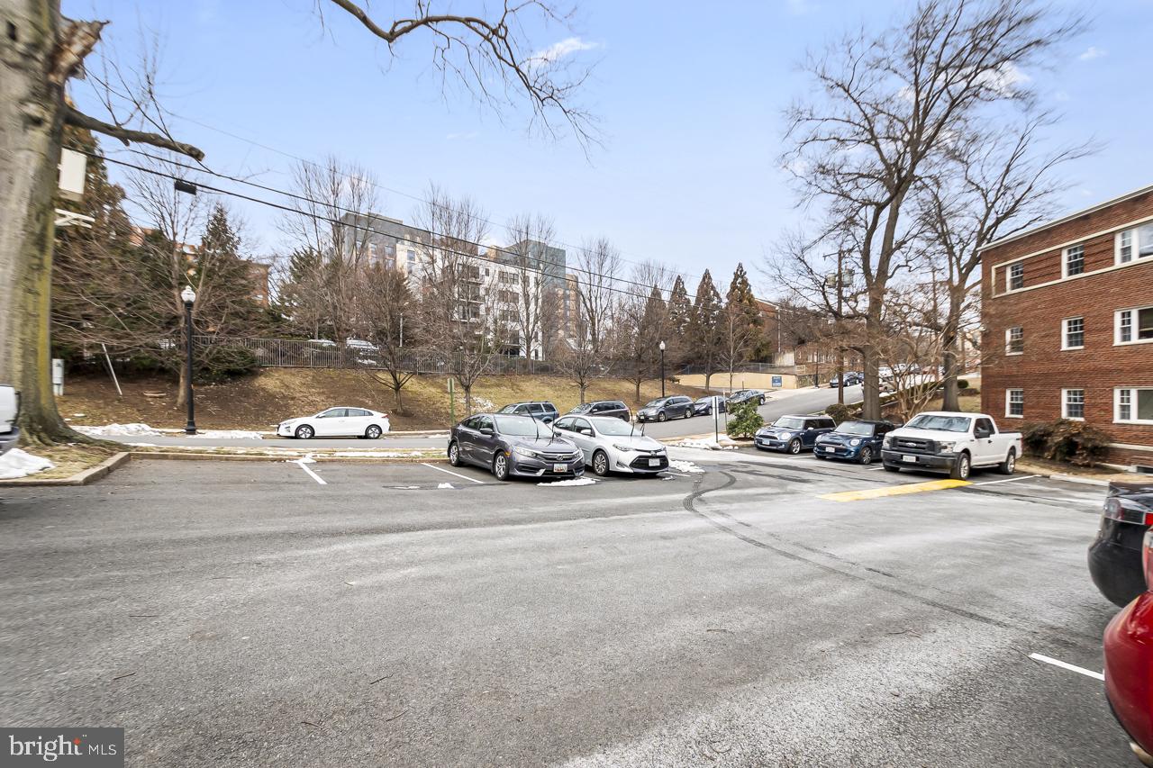 1307 N ODE ST #424, ARLINGTON, Virginia 22209, 1 Bedroom Bedrooms, ,1 BathroomBathrooms,Residential,For sale,1307 N ODE ST #424,VAAR2069210 MLS # VAAR2069210