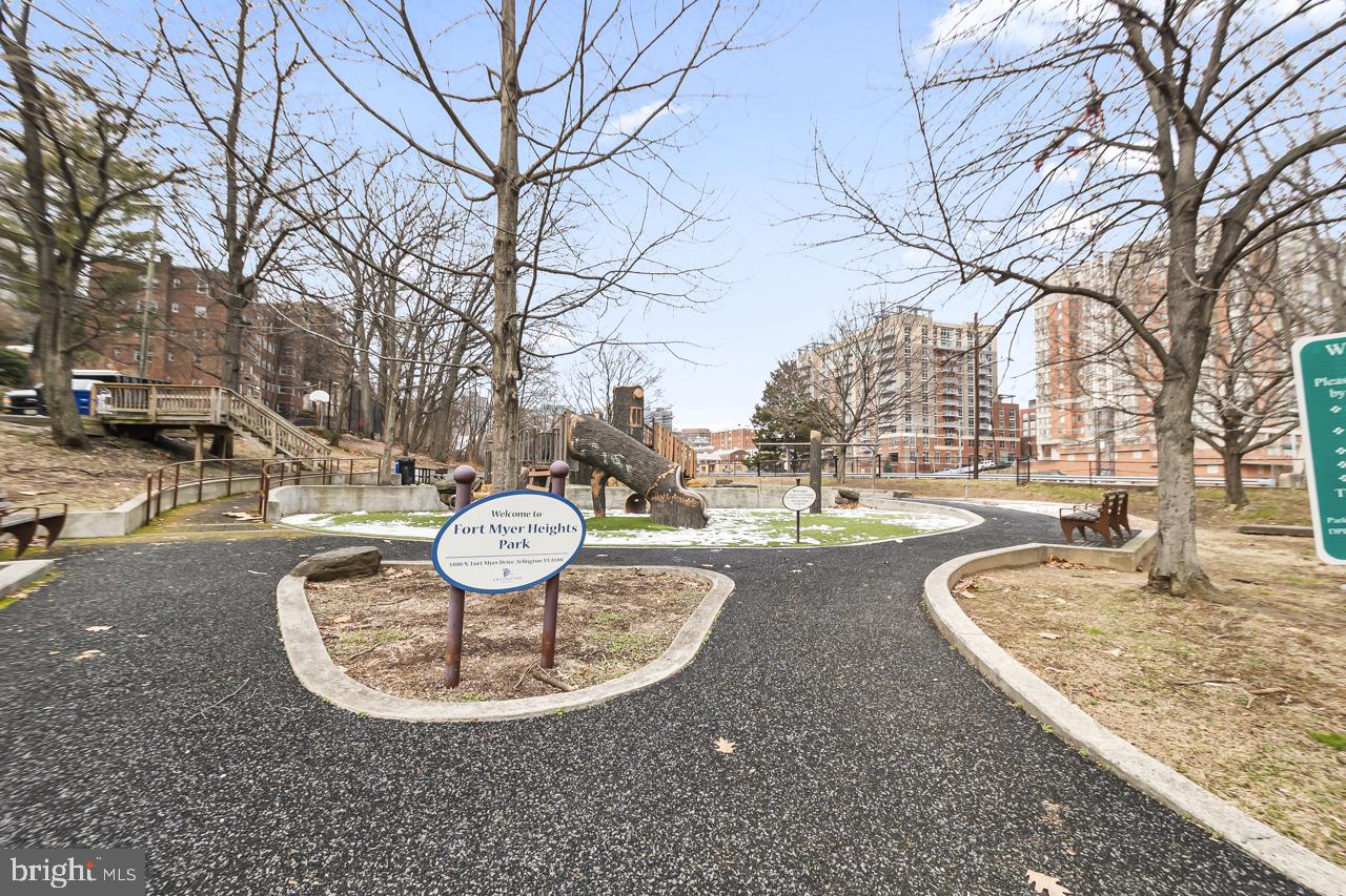 1307 N ODE ST #424, ARLINGTON, Virginia 22209, 1 Bedroom Bedrooms, ,1 BathroomBathrooms,Residential,For sale,1307 N ODE ST #424,VAAR2069210 MLS # VAAR2069210