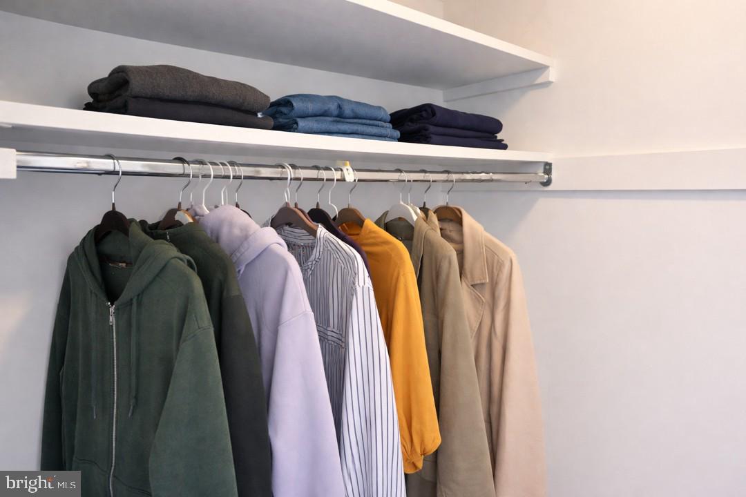 1800 OLD MEADOW RD #1409, MCLEAN, Virginia 22102, 1 Bedroom Bedrooms, ,1 BathroomBathrooms,Residential,For sale,1800 OLD MEADOW RD #1409,VAFX2292502 MLS # VAFX2292502