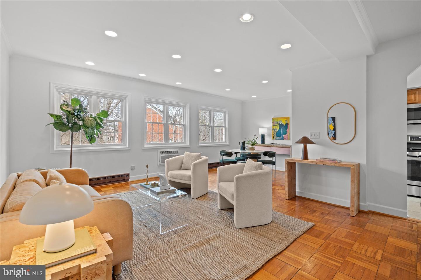 3206 GUNSTON RD, ALEXANDRIA, Virginia 22302, 2 Bedrooms Bedrooms, ,1 BathroomBathrooms,Residential,For sale,3206 GUNSTON RD,VAAX2054462 MLS # VAAX2054462