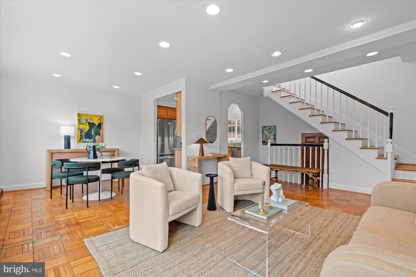 3206 GUNSTON RD, ALEXANDRIA, Virginia 22302, 2 Bedrooms Bedrooms, ,1 BathroomBathrooms,Residential,For sale,3206 GUNSTON RD,VAAX2054462 MLS # VAAX2054462