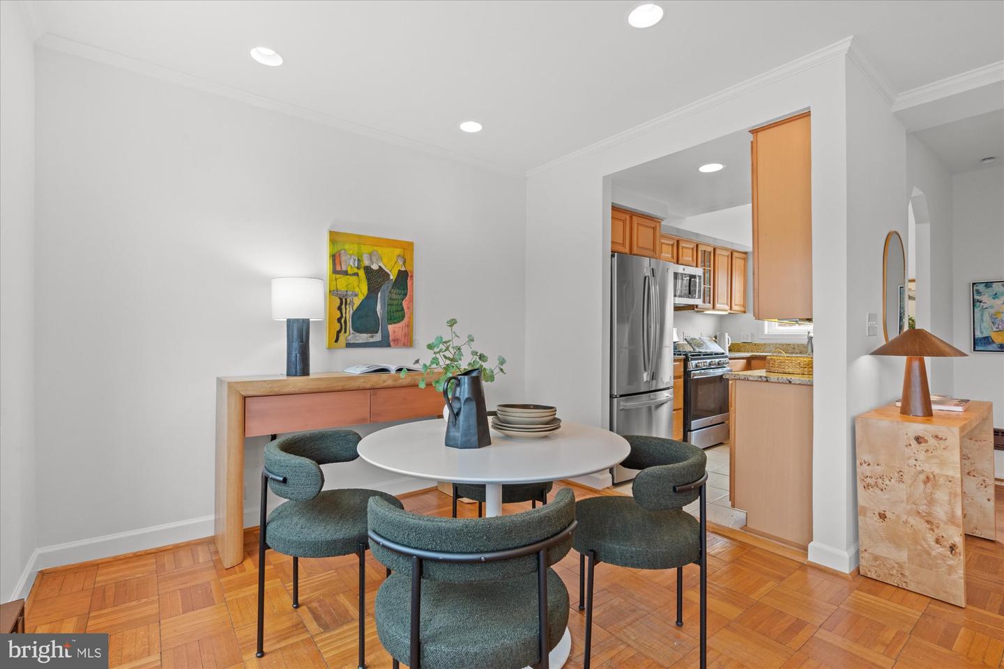 3206 GUNSTON RD, ALEXANDRIA, Virginia 22302, 2 Bedrooms Bedrooms, ,1 BathroomBathrooms,Residential,For sale,3206 GUNSTON RD,VAAX2054462 MLS # VAAX2054462