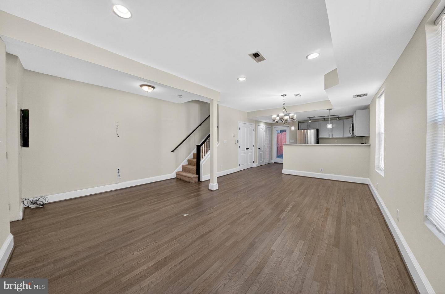 4642 HAYES ST NE, WASHINGTON, District Of Columbia 20019, 3 Bedrooms Bedrooms, ,1 BathroomBathrooms,Residential,For sale,4642 HAYES ST NE,DCDC2247612 MLS # DCDC2247612