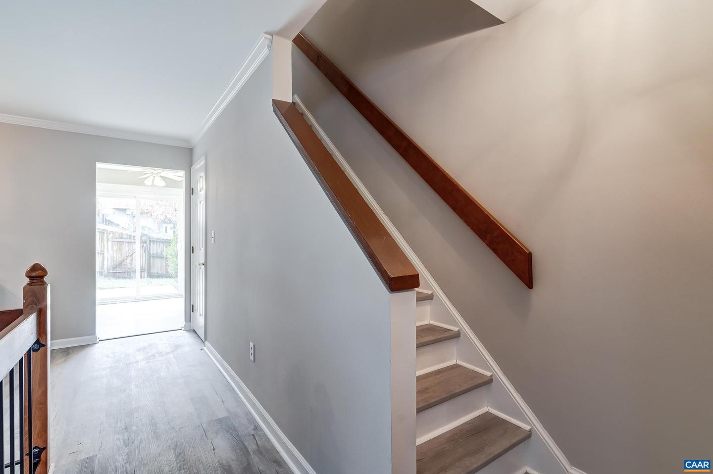 439 WYNRIDGE DR, CHARLOTTESVILLE, Virginia 22901, 3 Bedrooms Bedrooms, ,2 BathroomsBathrooms,Residential,For sale,439 WYNRIDGE DR,673627 MLS # 673627