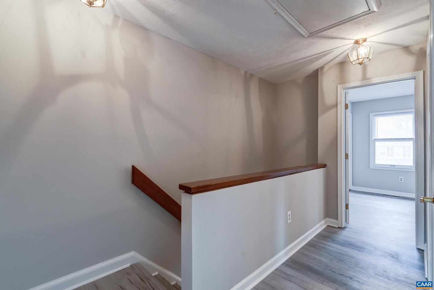 439 WYNRIDGE DR, CHARLOTTESVILLE, Virginia 22901, 3 Bedrooms Bedrooms, ,2 BathroomsBathrooms,Residential,For sale,439 WYNRIDGE DR,673627 MLS # 673627