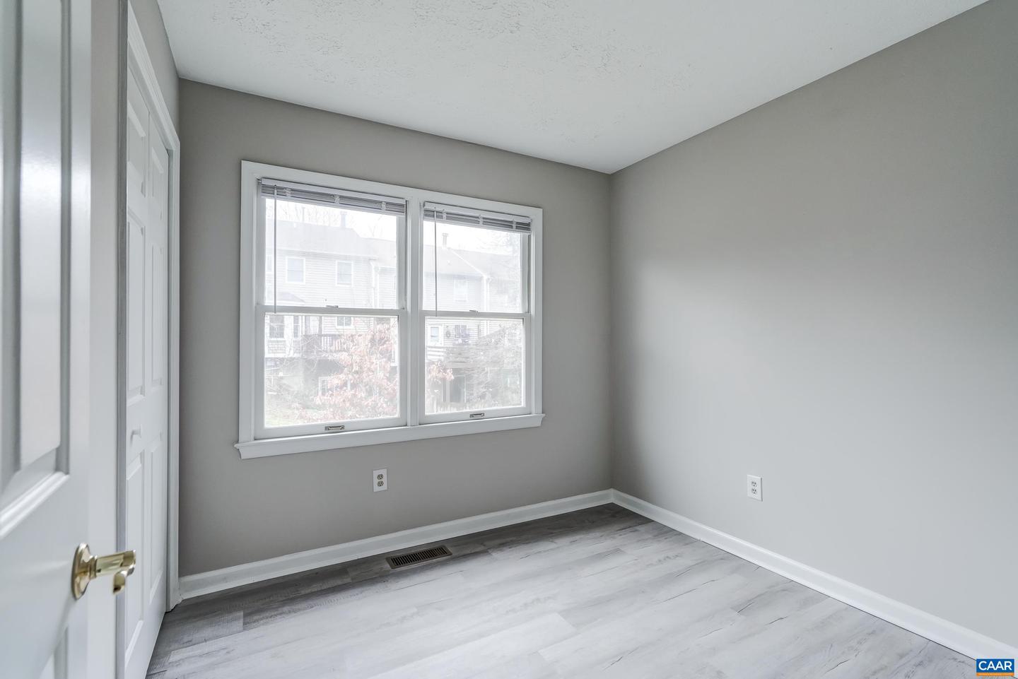 439 WYNRIDGE DR, CHARLOTTESVILLE, Virginia 22901, 3 Bedrooms Bedrooms, ,2 BathroomsBathrooms,Residential,For sale,439 WYNRIDGE DR,673627 MLS # 673627