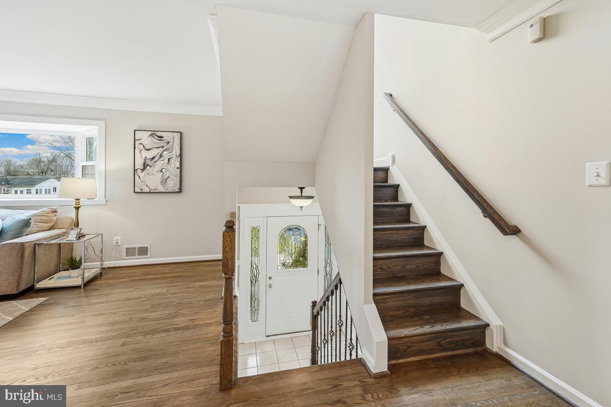 4515 FOREST HILL DR, FAIRFAX, Virginia 22030, 5 Bedrooms Bedrooms, 18 Rooms Rooms,5 BathroomsBathrooms,Residential,For sale,4515 FOREST HILL DR,VAFX2292616 MLS # VAFX2292616