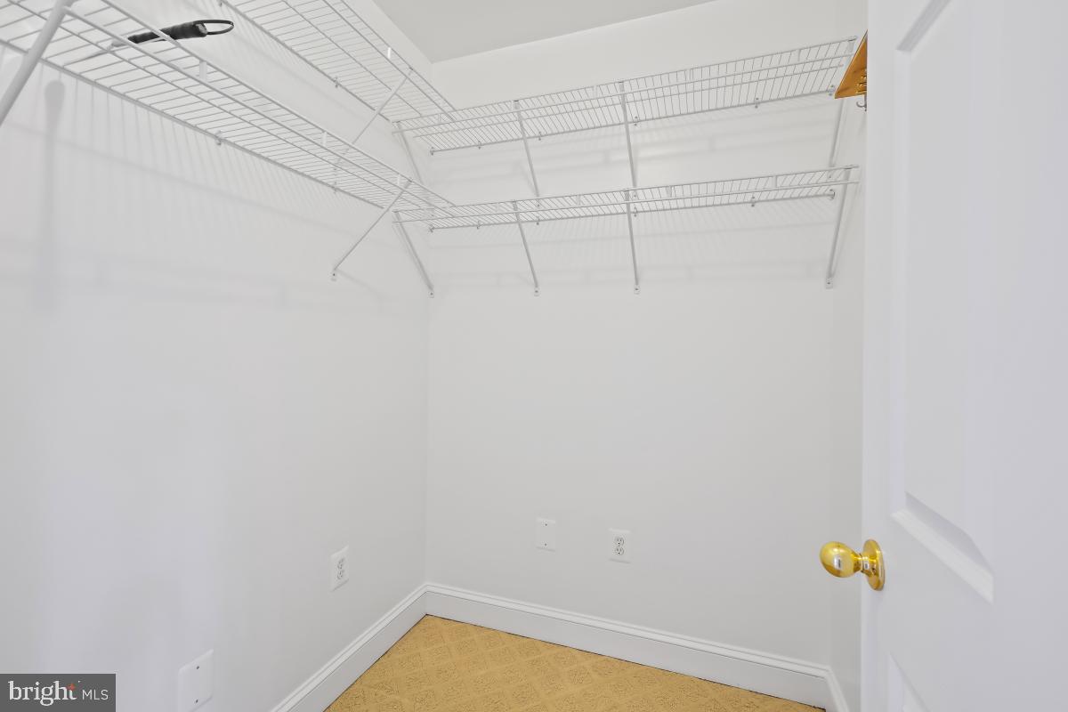 4515 FOREST HILL DR, FAIRFAX, Virginia 22030, 5 Bedrooms Bedrooms, 18 Rooms Rooms,5 BathroomsBathrooms,Residential,For sale,4515 FOREST HILL DR,VAFX2292616 MLS # VAFX2292616