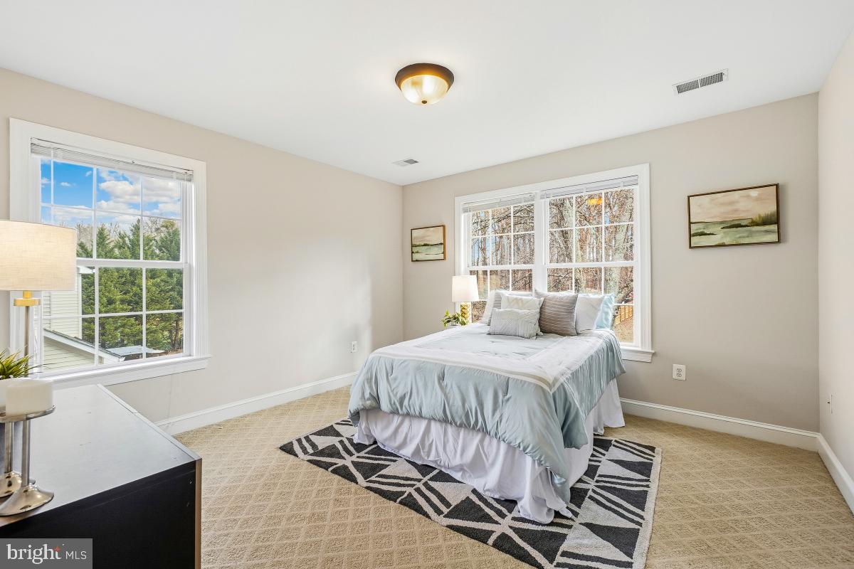 4515 FOREST HILL DR, FAIRFAX, Virginia 22030, 5 Bedrooms Bedrooms, 18 Rooms Rooms,5 BathroomsBathrooms,Residential,For sale,4515 FOREST HILL DR,VAFX2292616 MLS # VAFX2292616