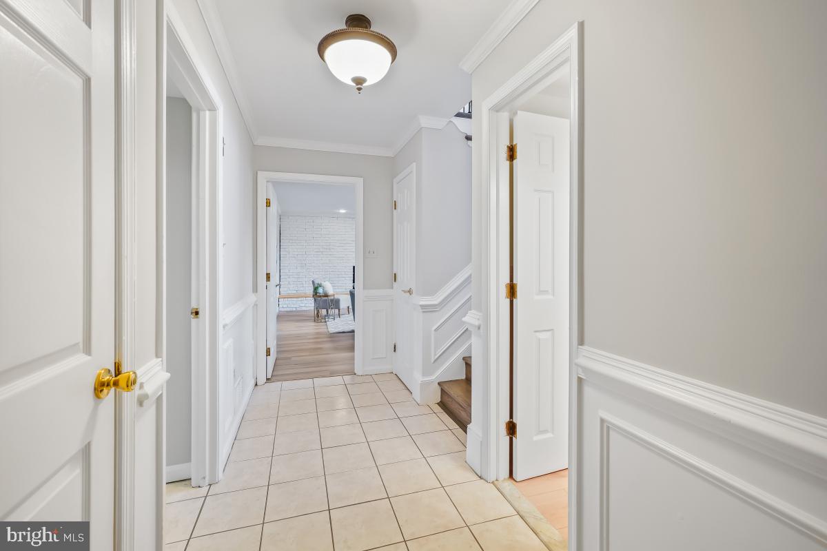 4515 FOREST HILL DR, FAIRFAX, Virginia 22030, 5 Bedrooms Bedrooms, 18 Rooms Rooms,5 BathroomsBathrooms,Residential,For sale,4515 FOREST HILL DR,VAFX2292616 MLS # VAFX2292616