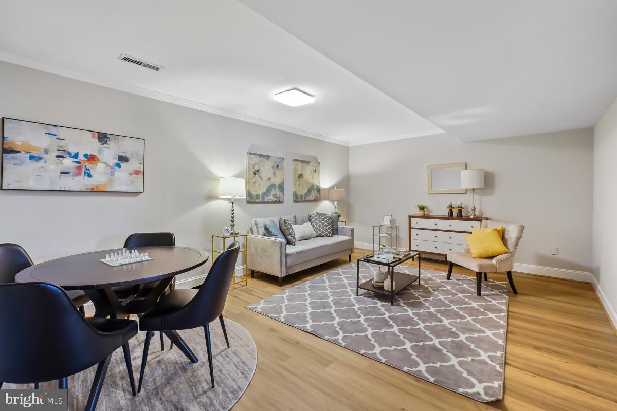 4515 FOREST HILL DR, FAIRFAX, Virginia 22030, 5 Bedrooms Bedrooms, 18 Rooms Rooms,5 BathroomsBathrooms,Residential,For sale,4515 FOREST HILL DR,VAFX2292616 MLS # VAFX2292616