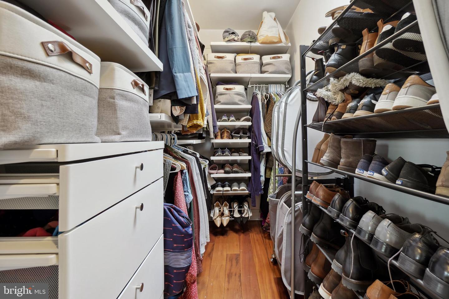 1917 H ST NE, WASHINGTON, District Of Columbia 20002, 4 Bedrooms Bedrooms, ,3 BathroomsBathrooms,Residential,For sale,1917 H ST NE,DCDC2247646 MLS # DCDC2247646