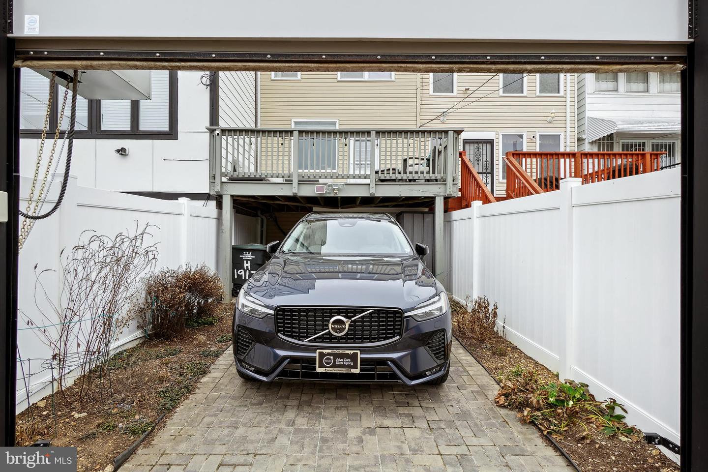 1917 H ST NE, WASHINGTON, District Of Columbia 20002, 4 Bedrooms Bedrooms, ,3 BathroomsBathrooms,Residential,For sale,1917 H ST NE,DCDC2247646 MLS # DCDC2247646