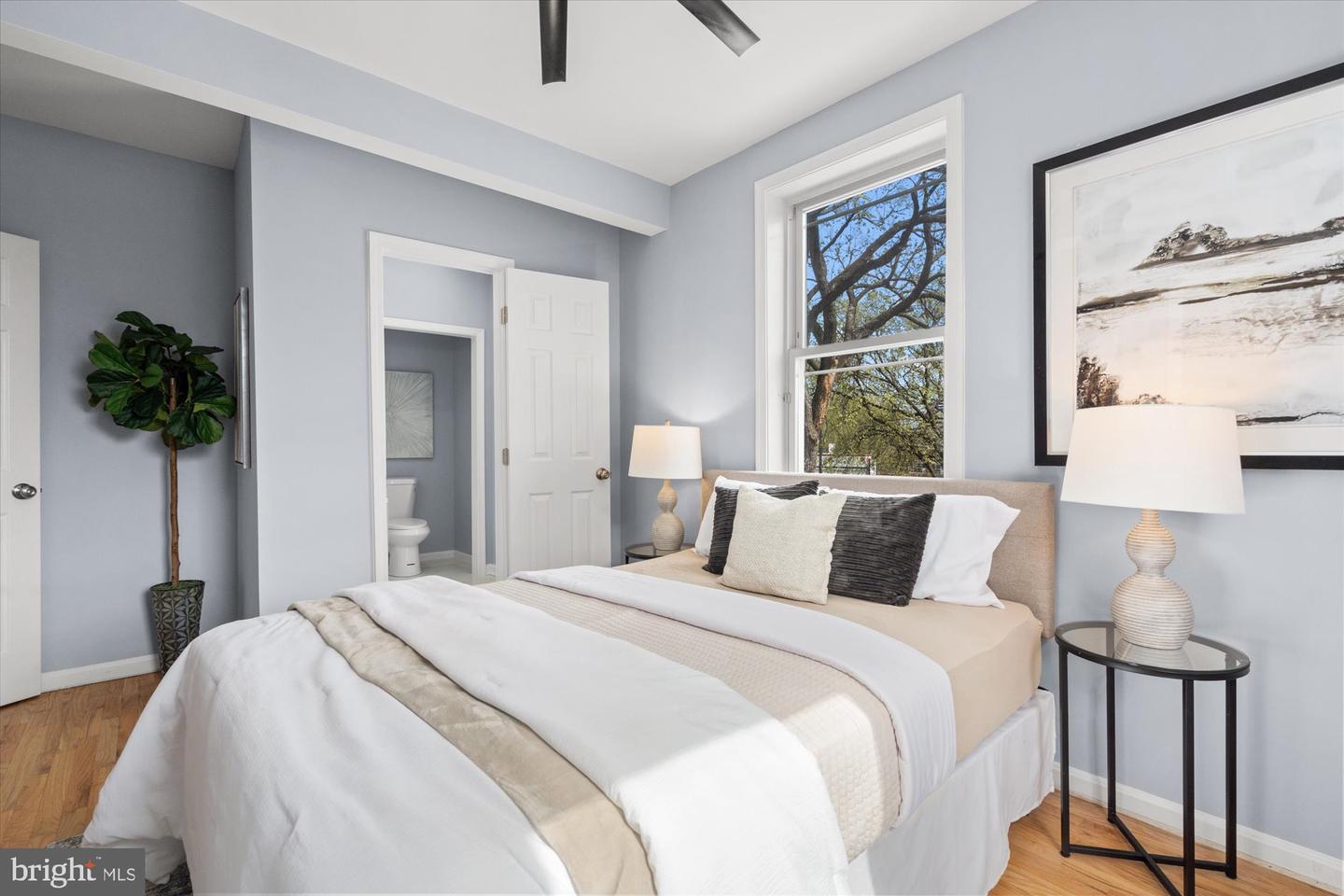 349 KENTUCKY AVE SE, WASHINGTON, District Of Columbia 20003, 3 Bedrooms Bedrooms, ,2 BathroomsBathrooms,Residential,For sale,349 KENTUCKY AVE SE,DCDC2247670 MLS # DCDC2247670