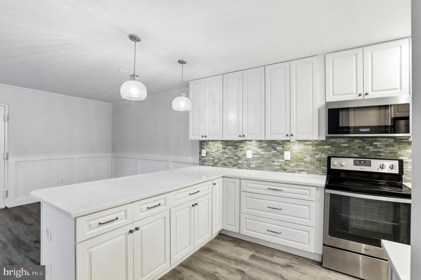 141 N FILLMORE AVE N #10, STERLING, Virginia 20164, 2 Bedrooms Bedrooms, 6 Rooms Rooms,1 BathroomBathrooms,Residential,For sale,141 N FILLMORE AVE N #10,VALO2116678 MLS # VALO2116678