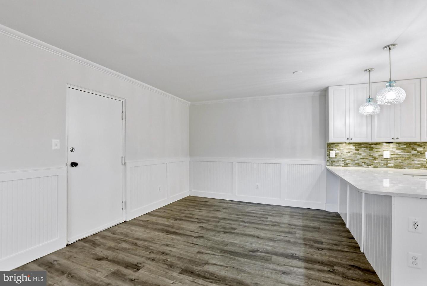 141 N FILLMORE AVE N #10, STERLING, Virginia 20164, 2 Bedrooms Bedrooms, 6 Rooms Rooms,1 BathroomBathrooms,Residential,For sale,141 N FILLMORE AVE N #10,VALO2116678 MLS # VALO2116678