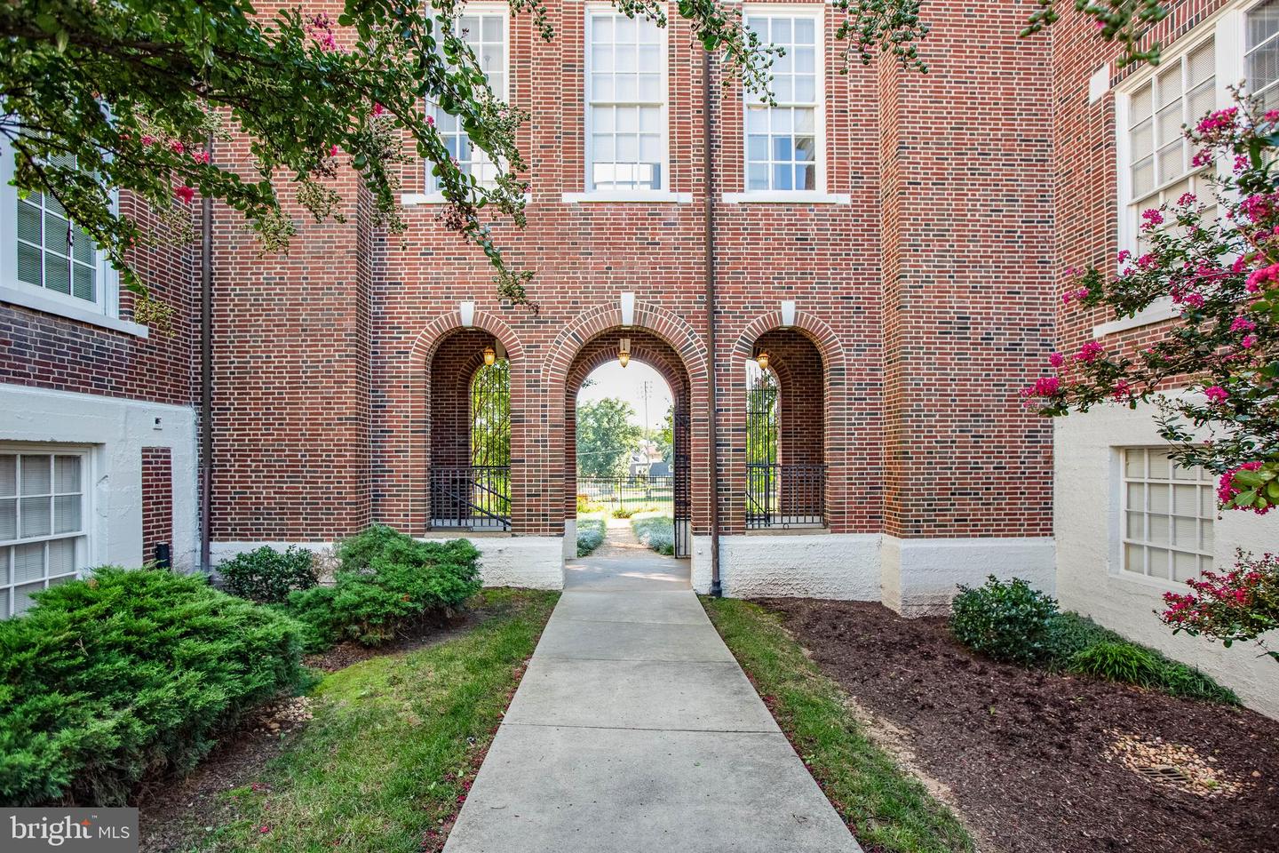 900 BARTON ST #304, FREDERICKSBURG, Virginia 22401, 1 Bedroom Bedrooms, ,1 BathroomBathrooms,Residential,For sale,900 BARTON ST #304,VAFB2009716 MLS # VAFB2009716